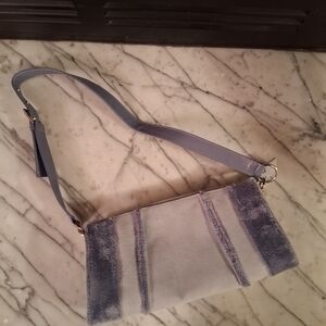 Van Eli Light Blue Shoulder Bag